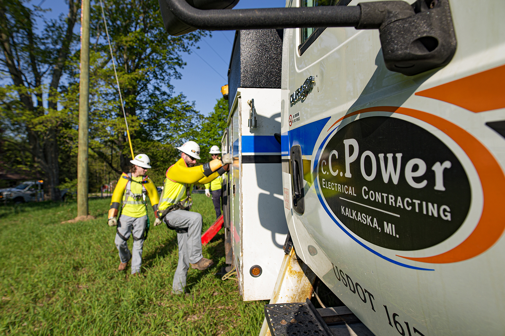 electrical contractors electrical contractors